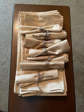 Set of 50 Golden Dinner Napkins, 16”x16” each, Most are NWOT